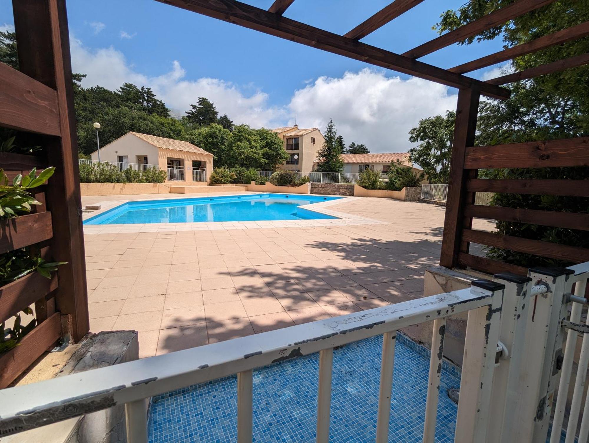 Evasion Au Calme - Maison Cosy Avec Piscine Et Tennis Saint-Vallier-de-Thiey Exteriör bild
